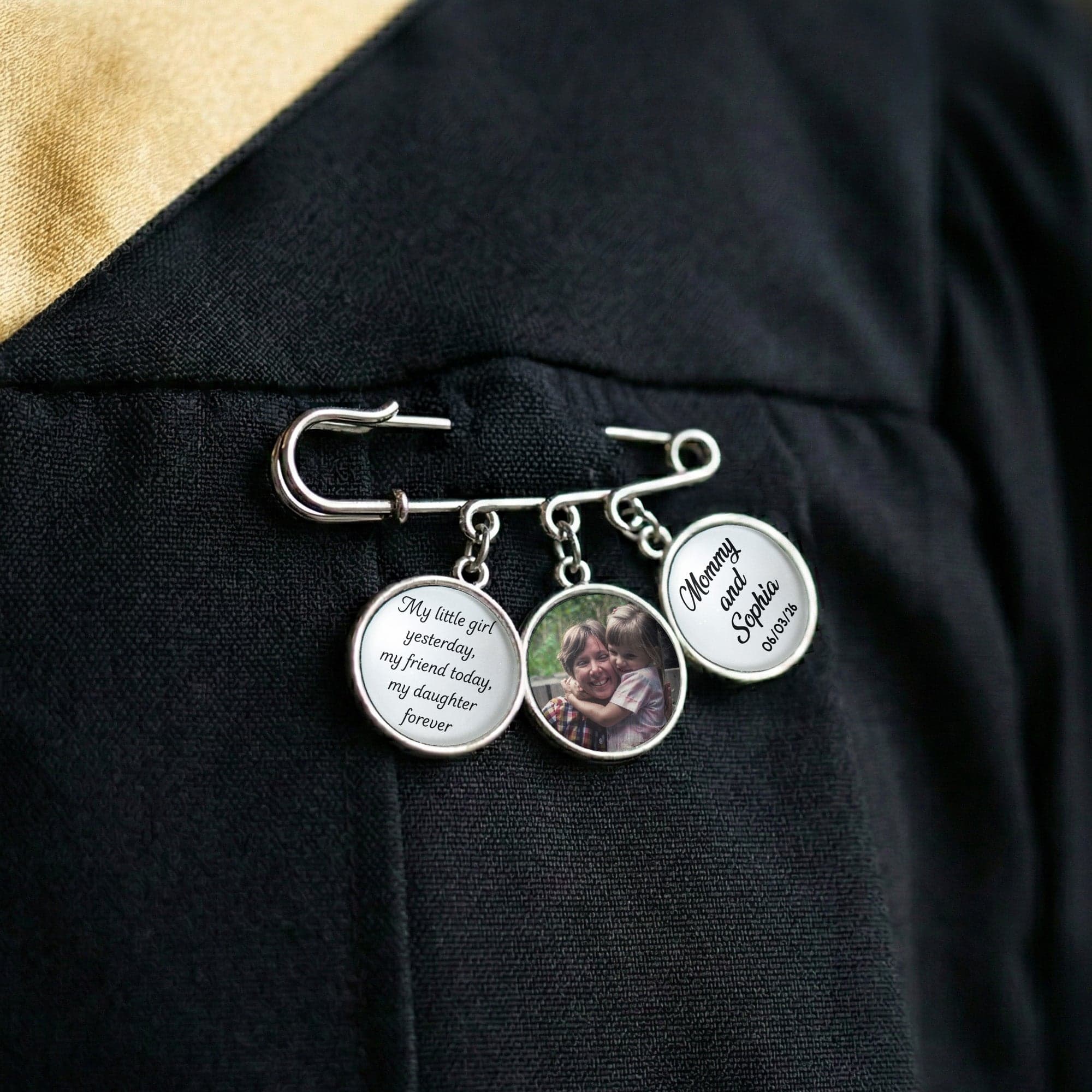 Wedding Day Custom Photo Lapel Pin | POD Dropship MOQ 1, Personalized - Lapel Pin Detail | Wholesale POD Supplier | MCDFL