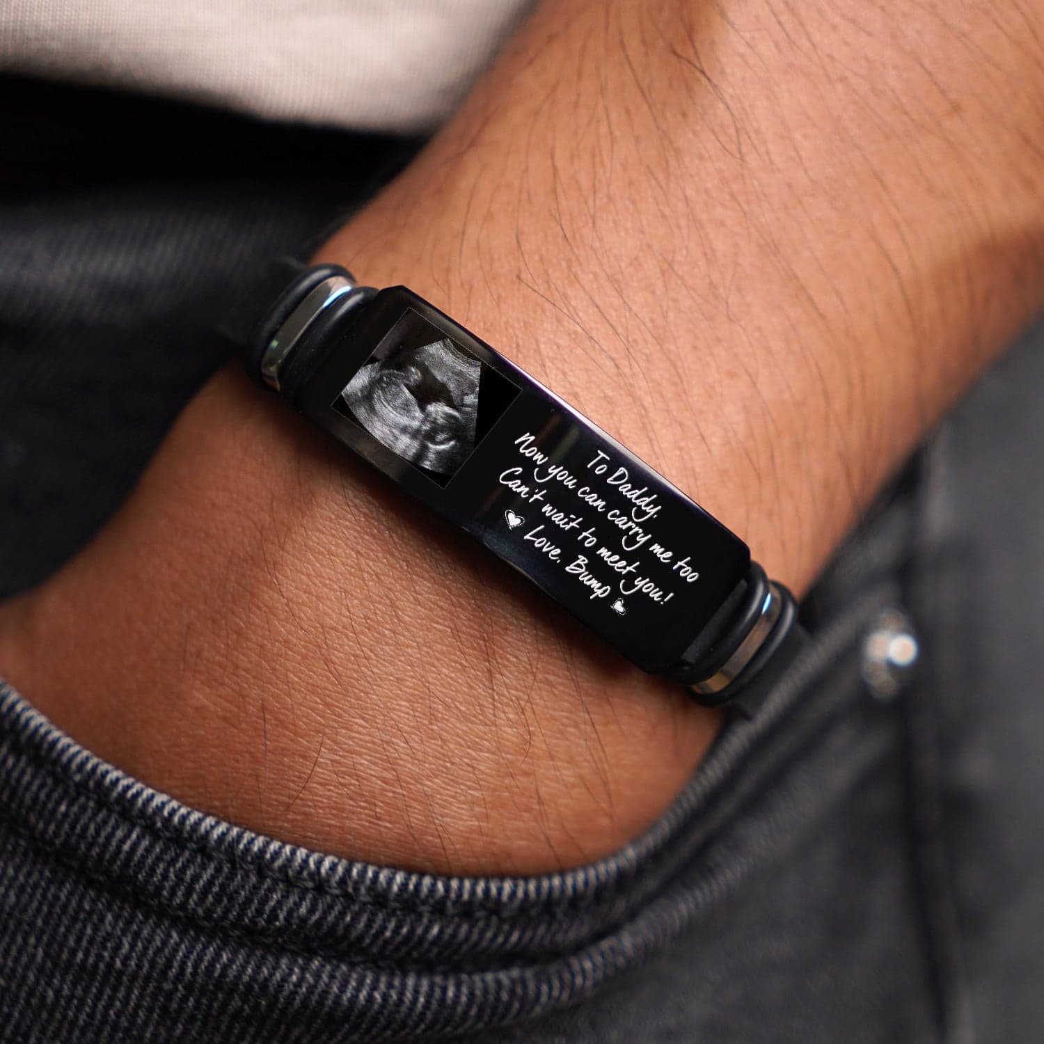Engraved Photo Bracelet | POD Dropship, MOQ 1 - Engraved Bracelet Detail | Wholesale POD Supplier | MCDFL