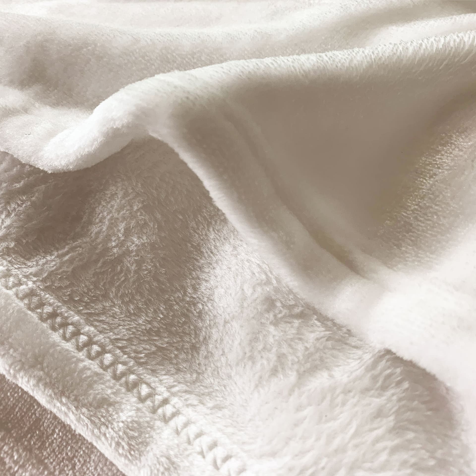Christmas Personalized Grandma Photo Blanket | POD Dropship MOQ 1 - Blanket Detail | Wholesale POD Supplier | MCDFL
