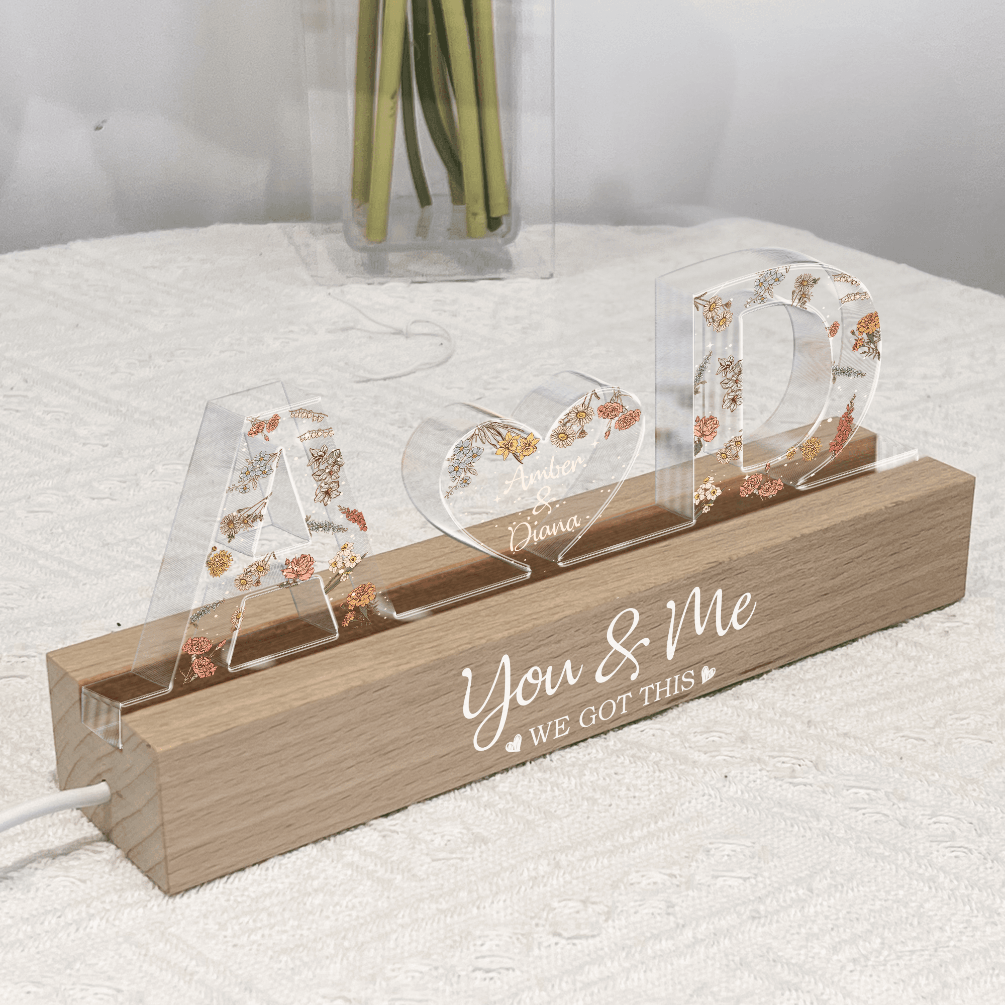 Personalized Couple LED Night Light | Wholesale MOQ 1 Dropship - LED Night Light Detail | Wholesale POD Supplier | MCDFL